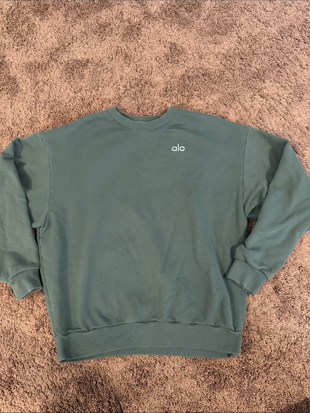 ALO Yoga Crewneck Sweatshirt in Deep Green